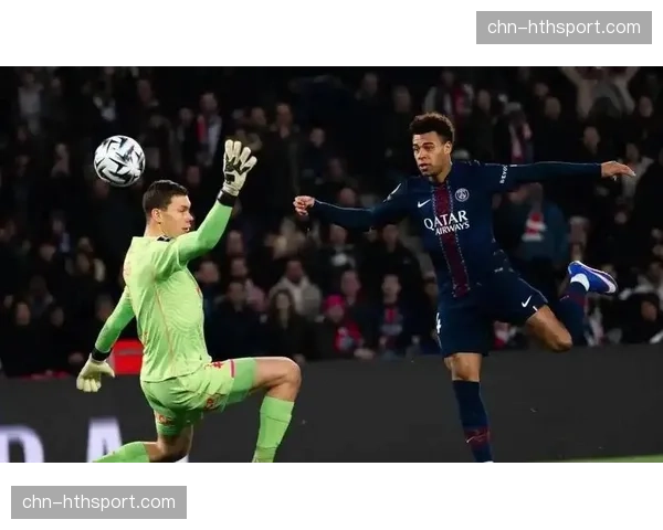 巴黎3-2险胜梅斯，18岁新星恩詹图斩获首球