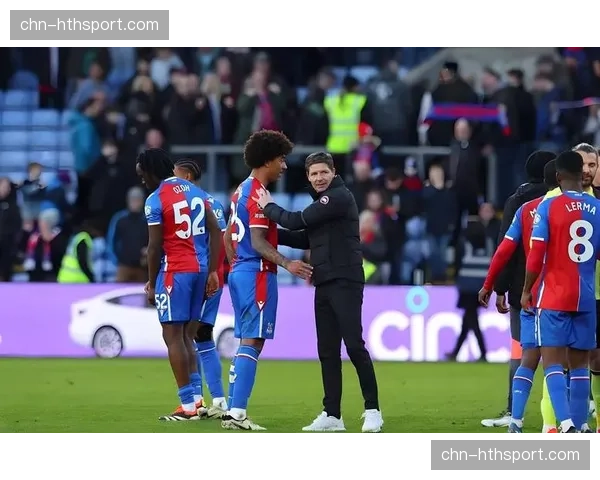 半场战报:切尔西0-0维拉,双方合计预期进球值仅0.8 半场战报:切尔西0-0维拉,双方合计预期进球值仅0.8