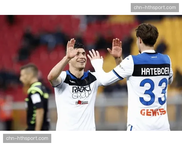 实时:莱切变阵四后卫后连入两球,暂以2-2扳平比分 实时:莱切变阵四后卫后连入两球,暂以2-2扳平比分